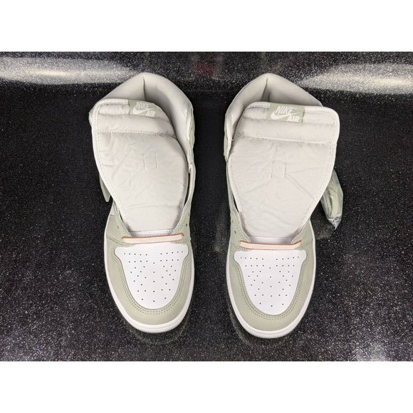 Nike Air Jordan 1 High OG White Seafoam Green Pink Women's 12 Men's 10.5 NIB - Picture 5 of 11